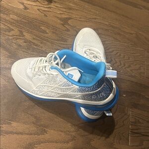 Men’s Blue & White tennis shoes